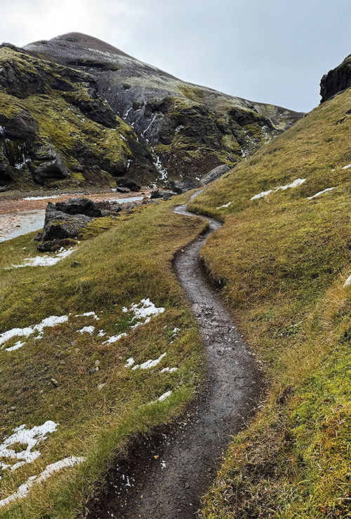 A path along the river near Highland Base leads to a small hot spring. A path along the river near Highland Base leads to a small hot spring.