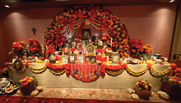 An ofrenda outside Plaza de Coco. An ofrenda outside Plaza de Coco.
