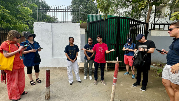 Salaam Baalak Trust tour guides, in the middle, from left, Kadjal, Jafar and Salman. Salaam Baalak Trust tour guides, in the middle, from left, Kadjal, Jafar and Salman.