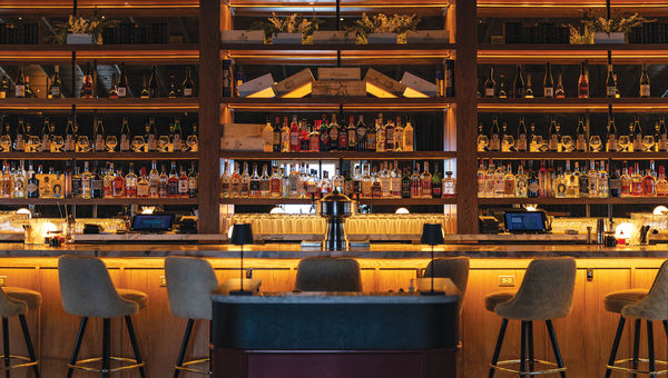 The bar at Windham Mountain Club's Cin Cin restaurant, usually members-only but available to the public as part of some lodging packages. The bar at Windham Mountain Club's Cin Cin restaurant, usually members-only but available to the public as part of some lodging packages.